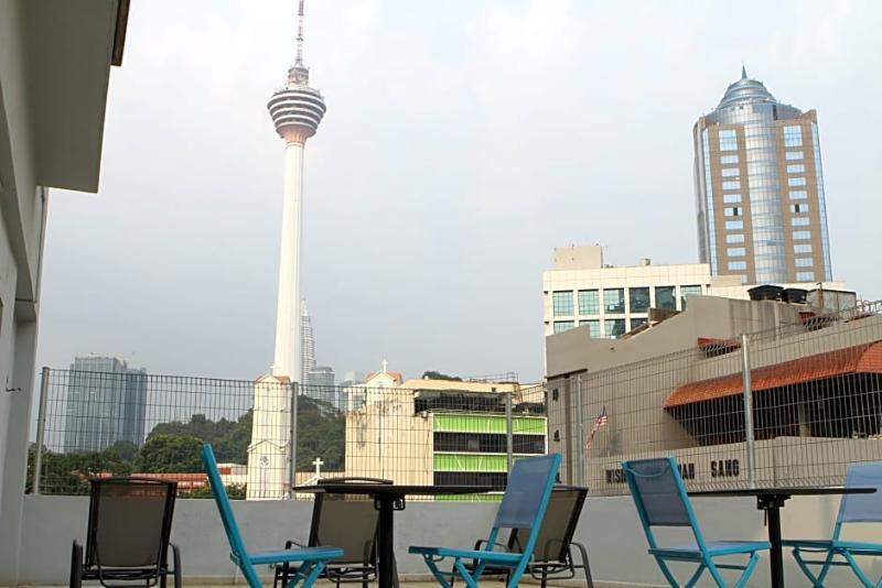 Hotel 1000 Miles Kuala Lumpur Bagian luar foto